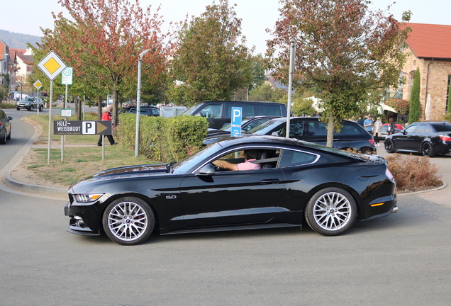 Ford Mustang GT 2015