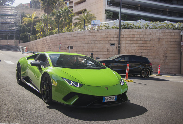 Lamborghini Huracán LP640-4 Performante