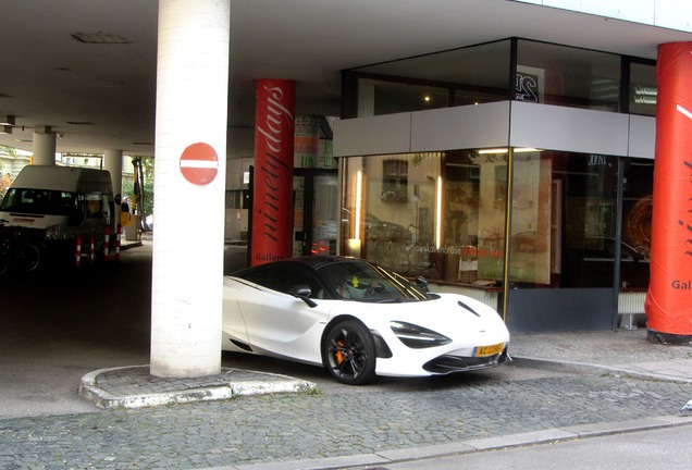 McLaren 720S