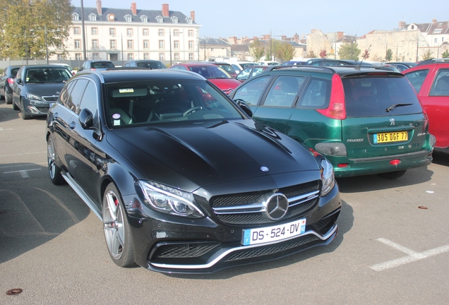 Mercedes-AMG C 63 S Estate S205