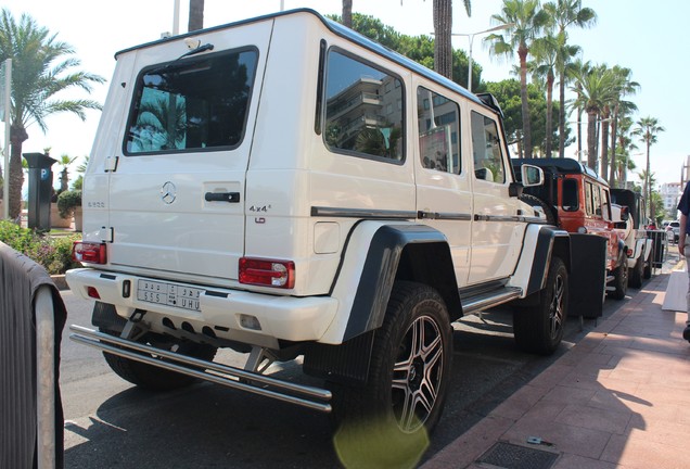 Mercedes-Benz G 500 4X4²