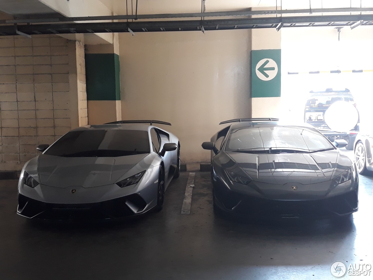 Lamborghini Huracán LP640-4 Performante