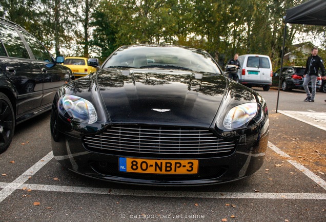 Aston Martin V8 Vantage