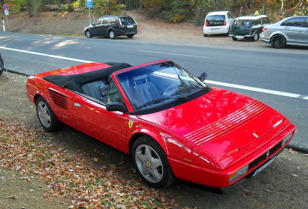 Ferrari Mondial 3.2 Cabriolet