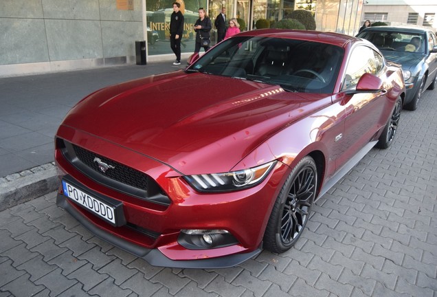 Ford Mustang GT 2015