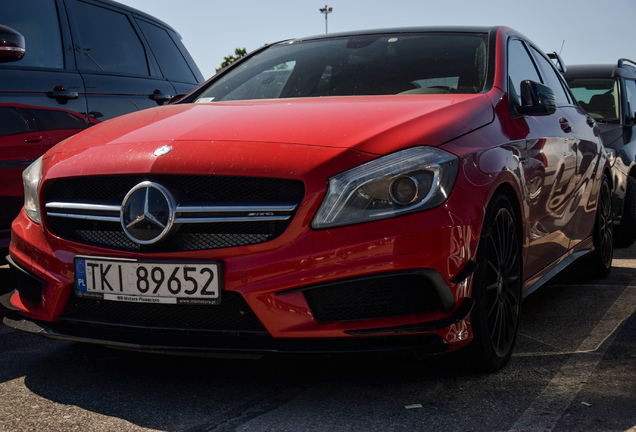 Mercedes-Benz A 45 AMG