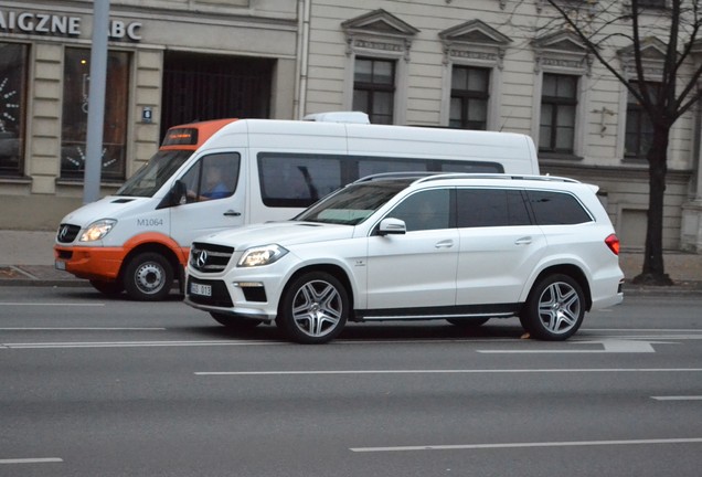 Mercedes-Benz GL 63 AMG X166