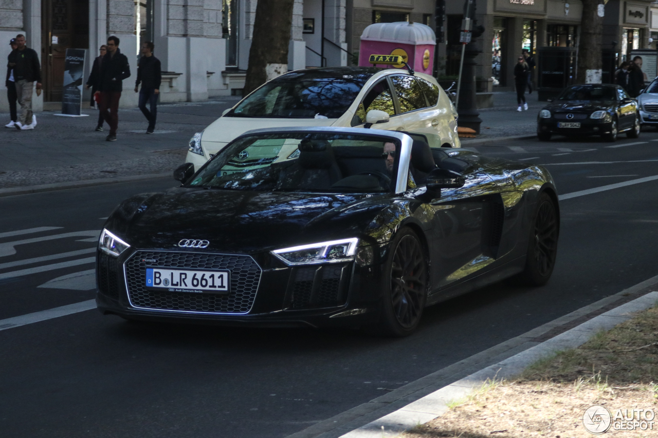 Audi R8 V10 Spyder 2016