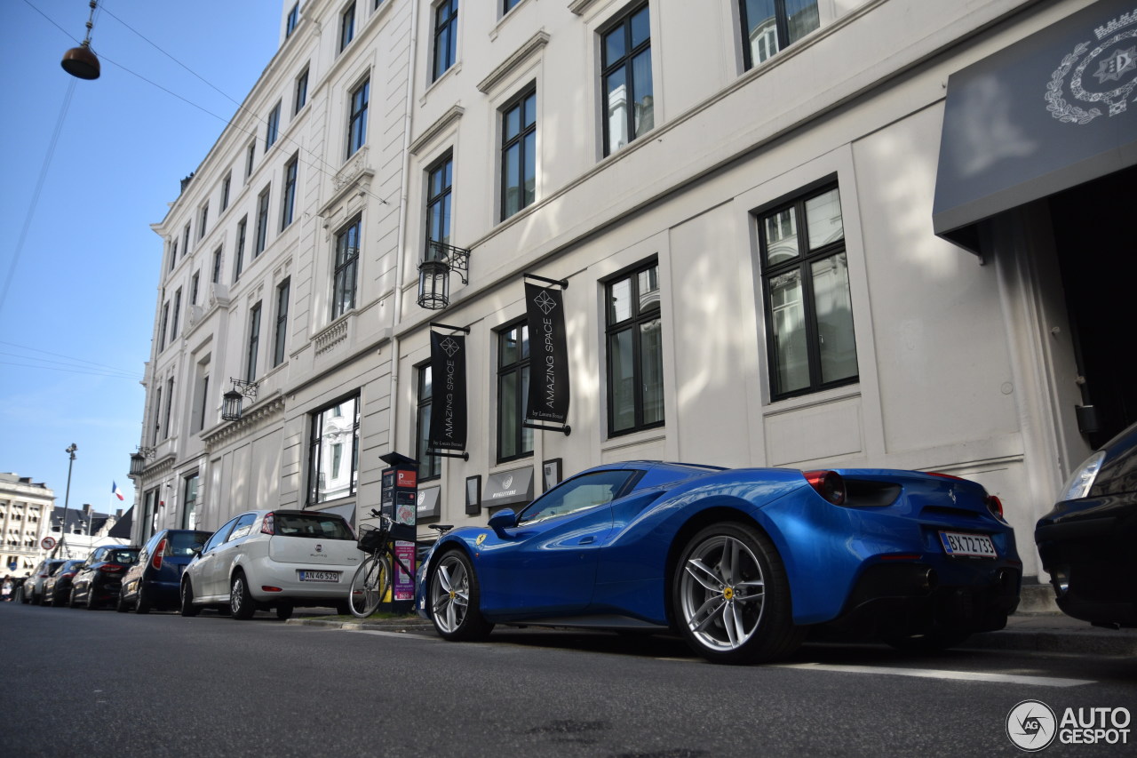 Ferrari 488 Spider