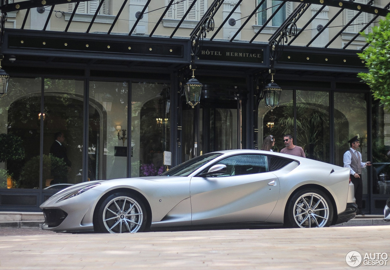 Ferrari 812 Superfast