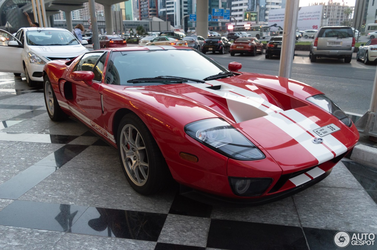 Ford GT