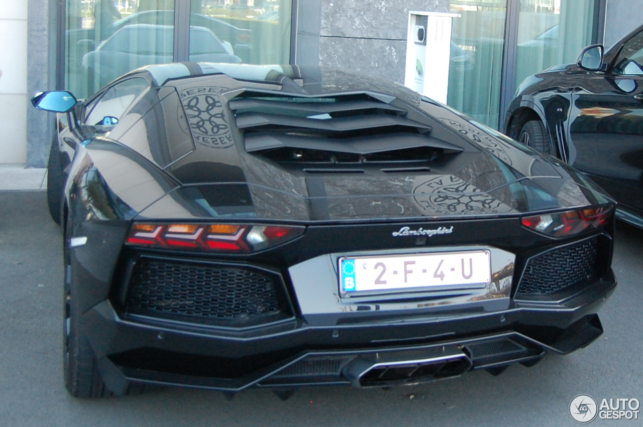 Lamborghini Aventador LP700-4