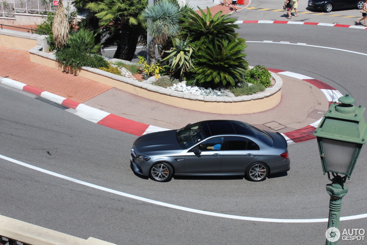 Mercedes-AMG E 63 S W213