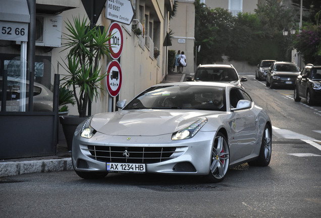 Ferrari FF