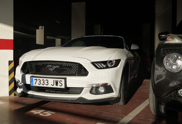 Ford Mustang GT Convertible 2015