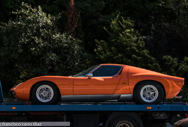 Lamborghini Miura P400 SV