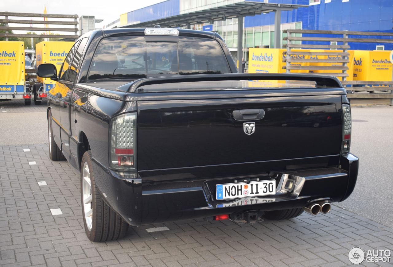 Dodge RAM SRT-10 Quad-Cab