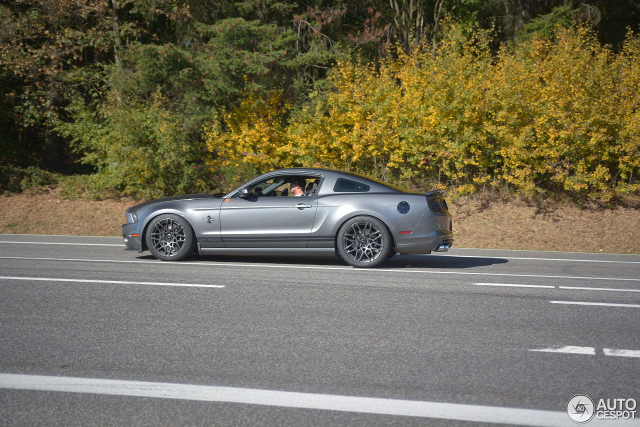 Ford Mustang Shelby GT500 2013