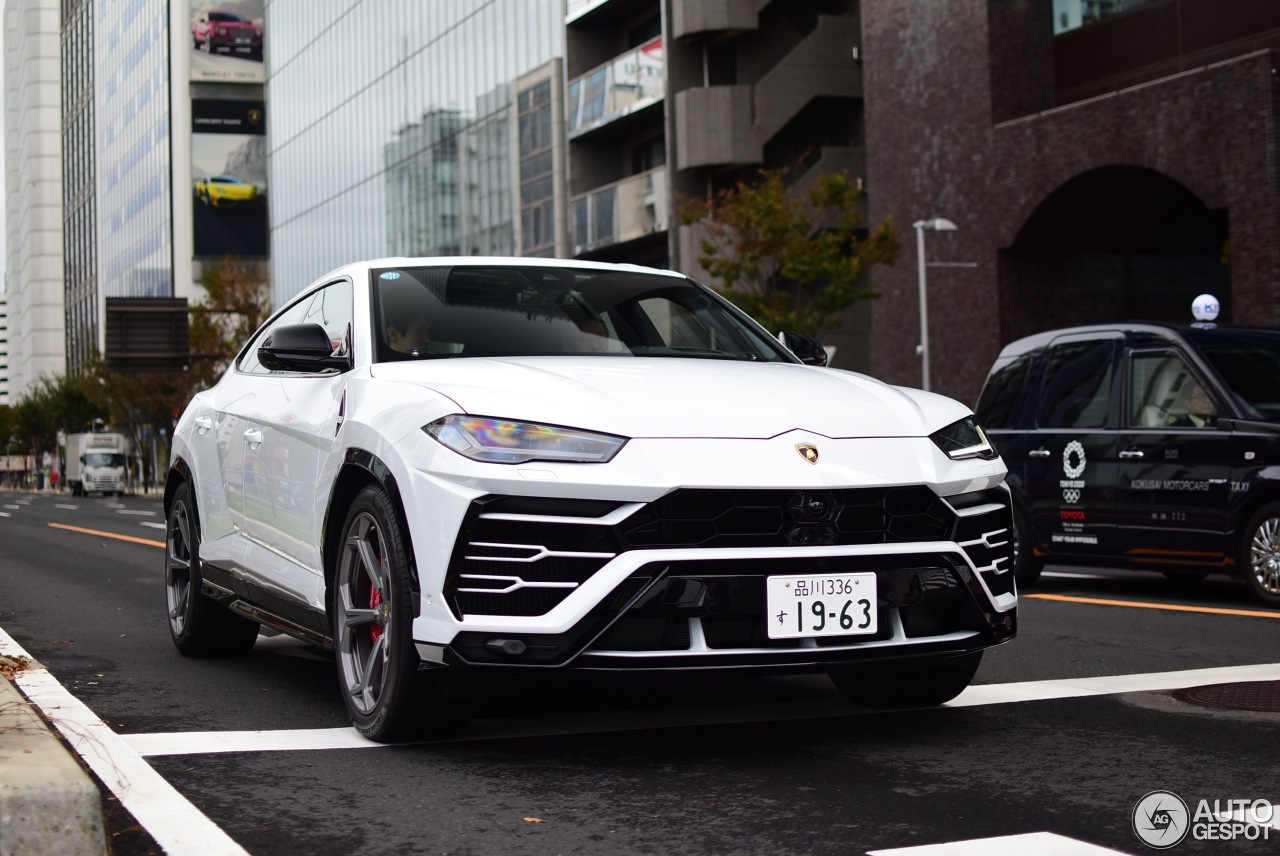 Lamborghini Urus