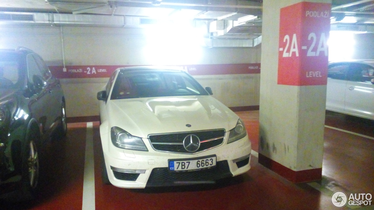 Mercedes-Benz C 63 AMG Coupé