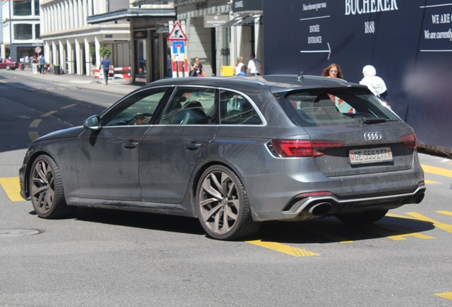 Audi RS4 Avant B9