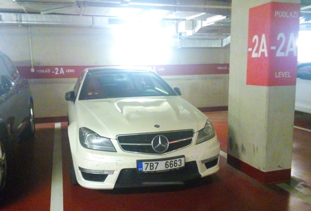 Mercedes-Benz C 63 AMG Coupé