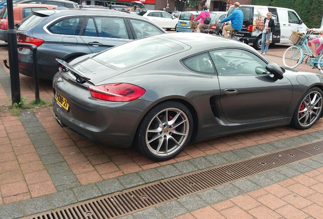 Porsche 981 Cayman S