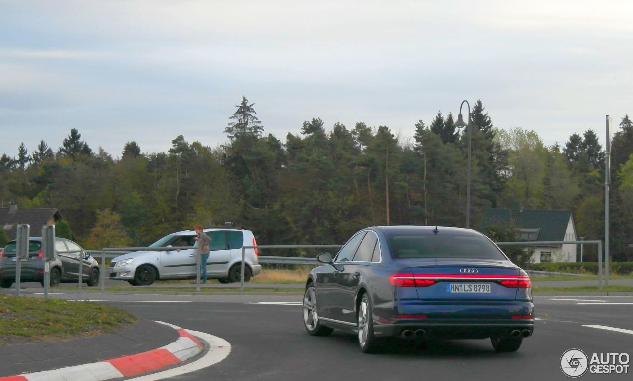 Audi S8 D5