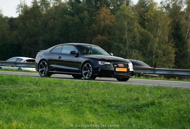 Audi RS5 B8 2012