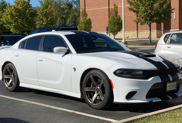 Dodge Charger SRT Hellcat