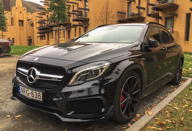 Mercedes-Benz GLA 45 AMG X156