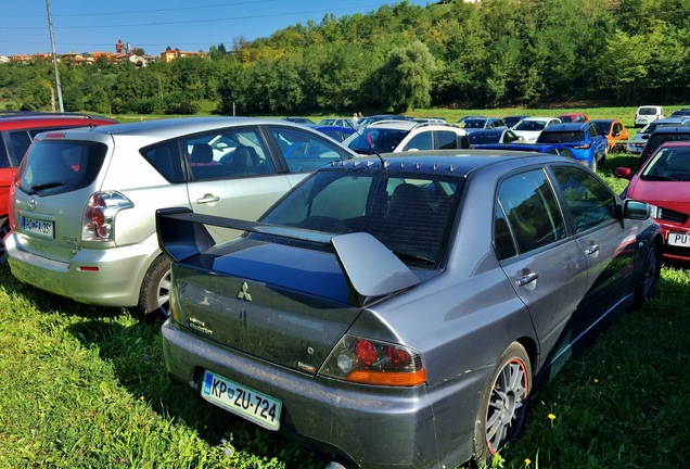 Mitsubishi Lancer Evolution IX