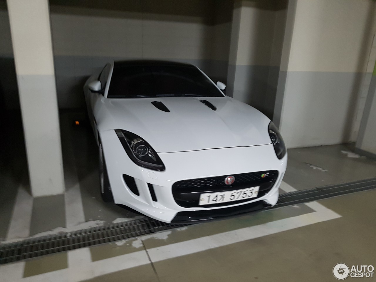 Jaguar F-TYPE S Coupé