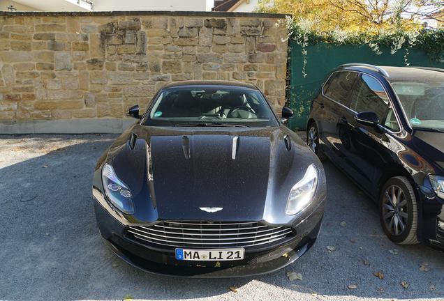 Aston Martin DB11