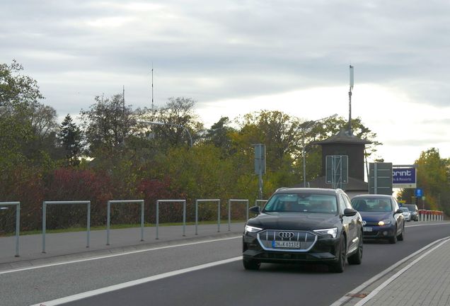 Audi E-Tron Quattro