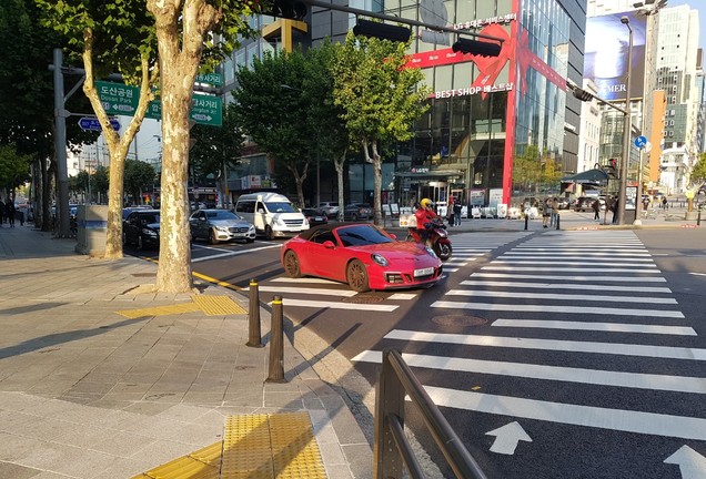 Porsche 991 Carrera GTS Cabriolet MkII