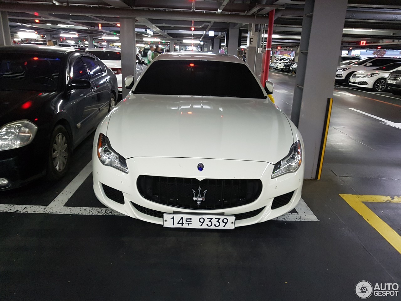 Maserati Quattroporte GTS 2013