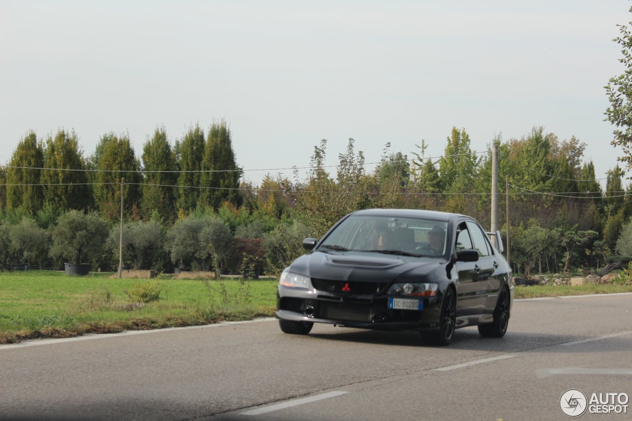 Mitsubishi Lancer Evolution IX