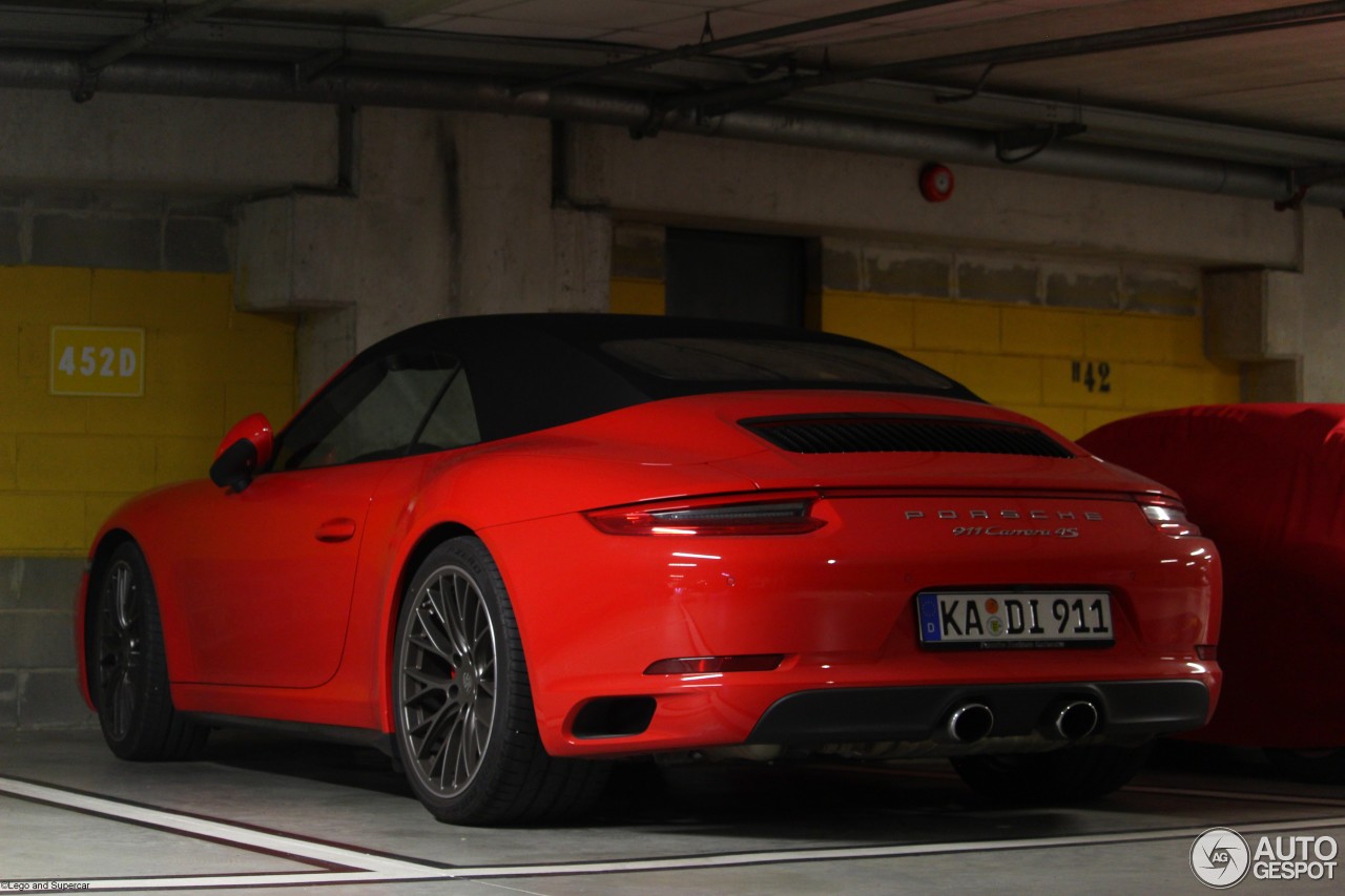 Porsche 991 Carrera 4S Cabriolet MkII