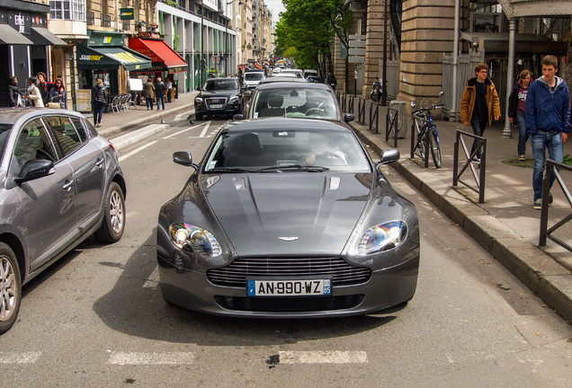 Aston Martin V8 Vantage