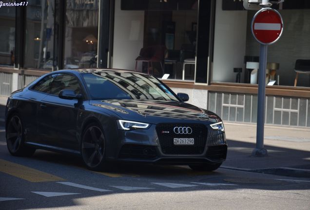 Audi RS5 B8 2012