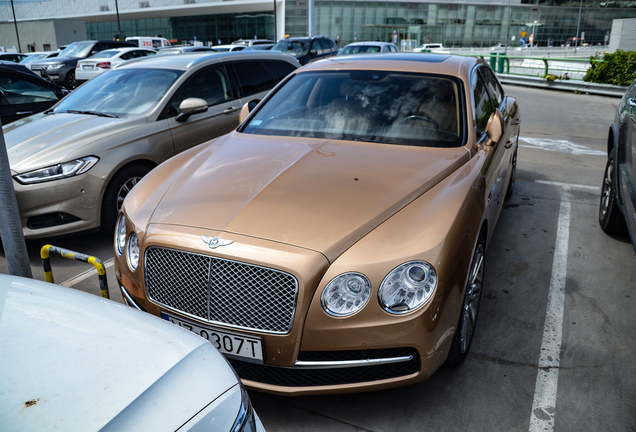 Bentley Flying Spur W12