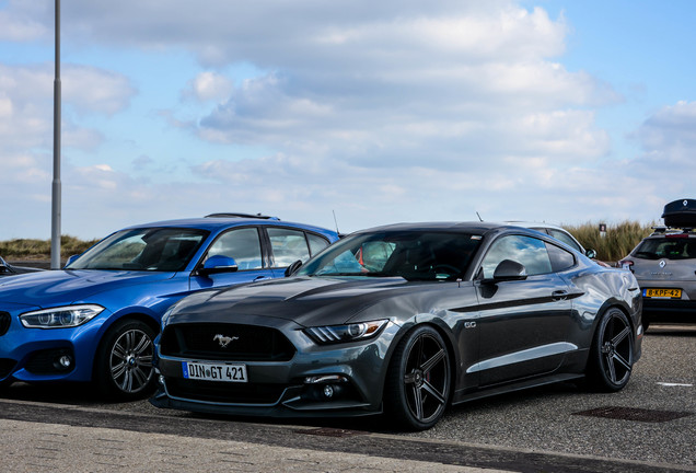 Ford Mustang GT 2015