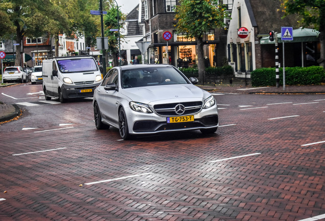 Mercedes-AMG C 63 S W205