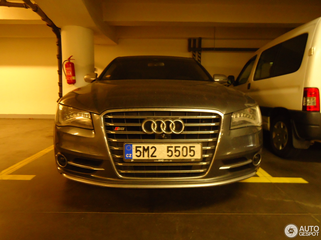 Audi S8 D4