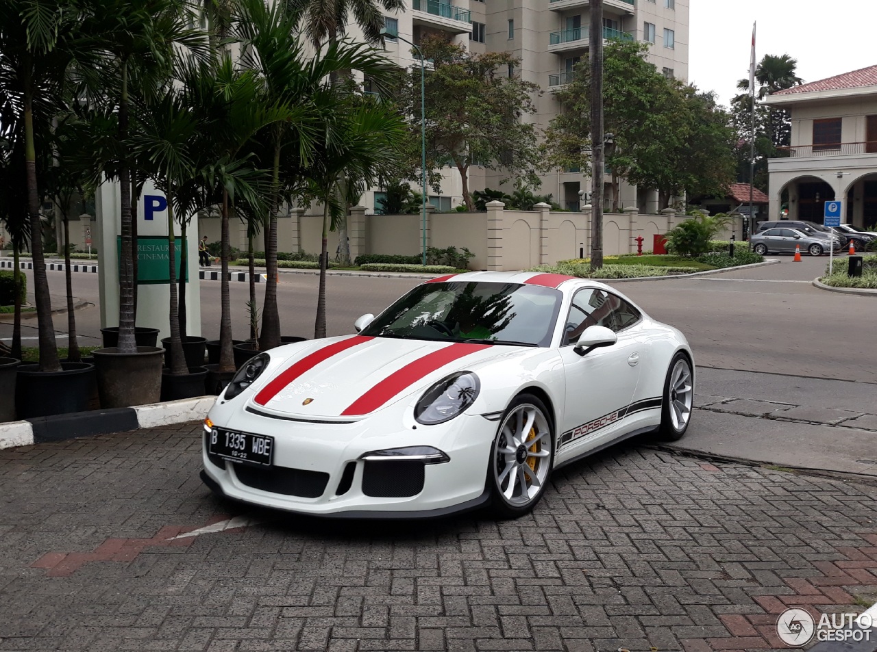 Porsche 911 R