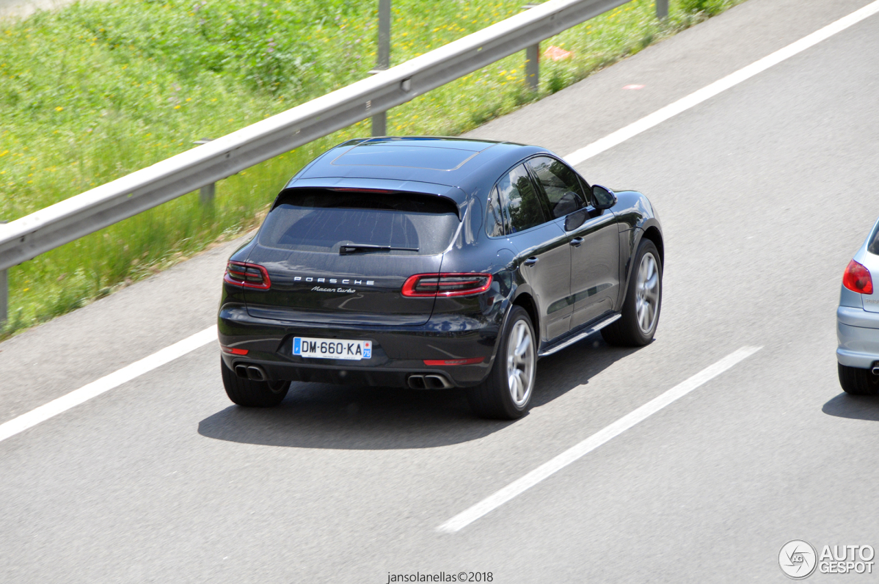 Porsche 95B Macan Turbo