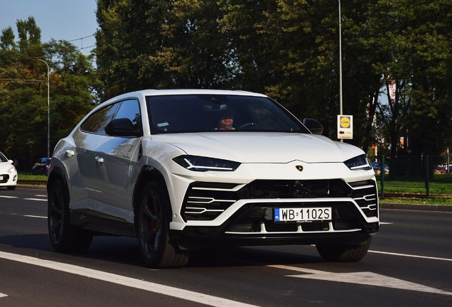 Lamborghini Urus