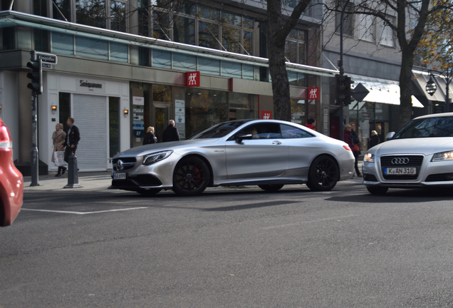 Mercedes-AMG S 63 Coupé C217