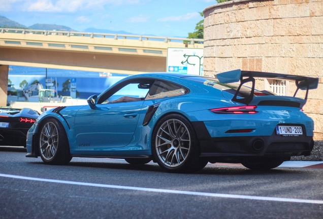 Porsche 991 GT2 RS Weissach Package